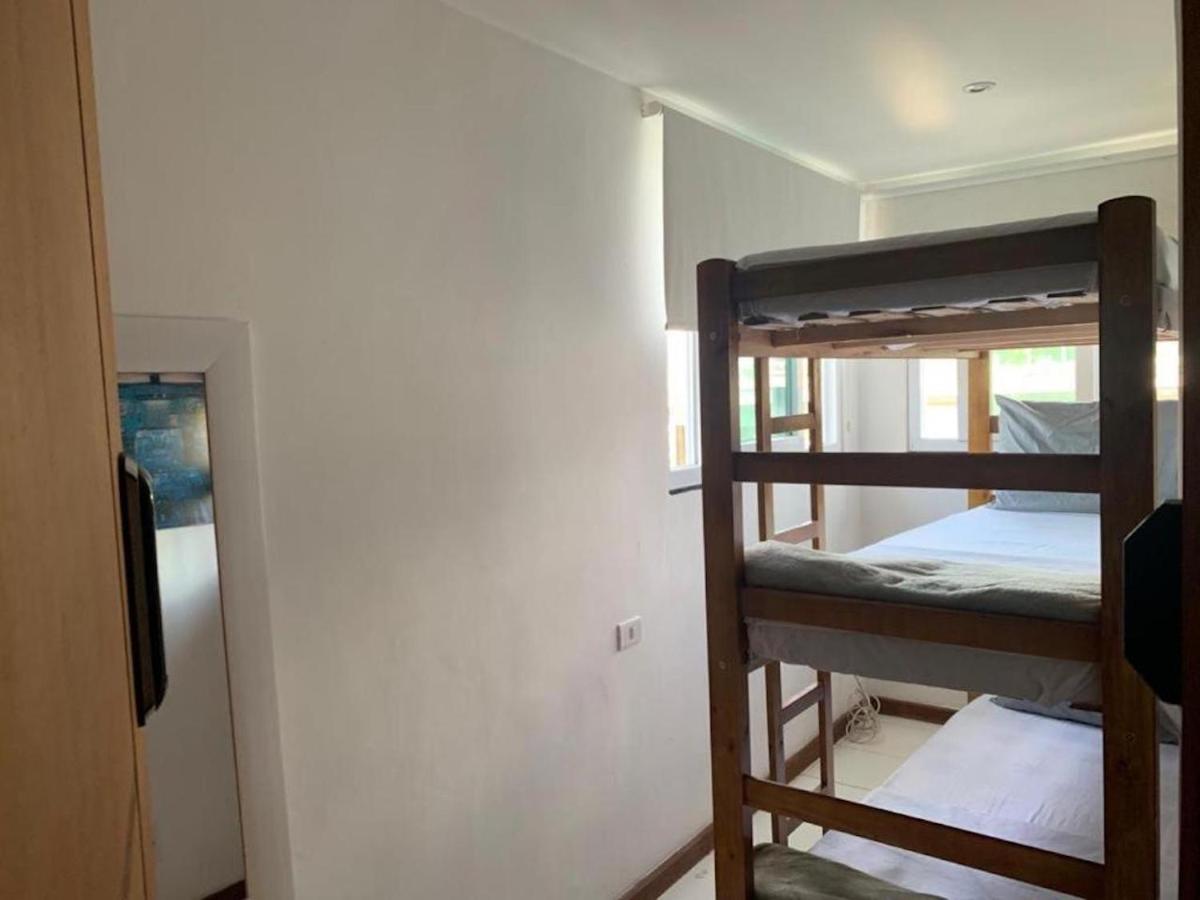 Hostal Laguna *