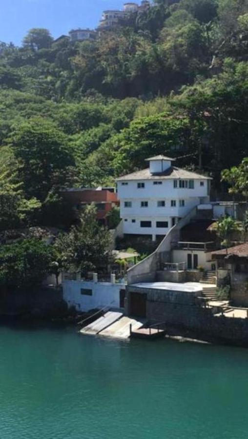 Laguna Hostal